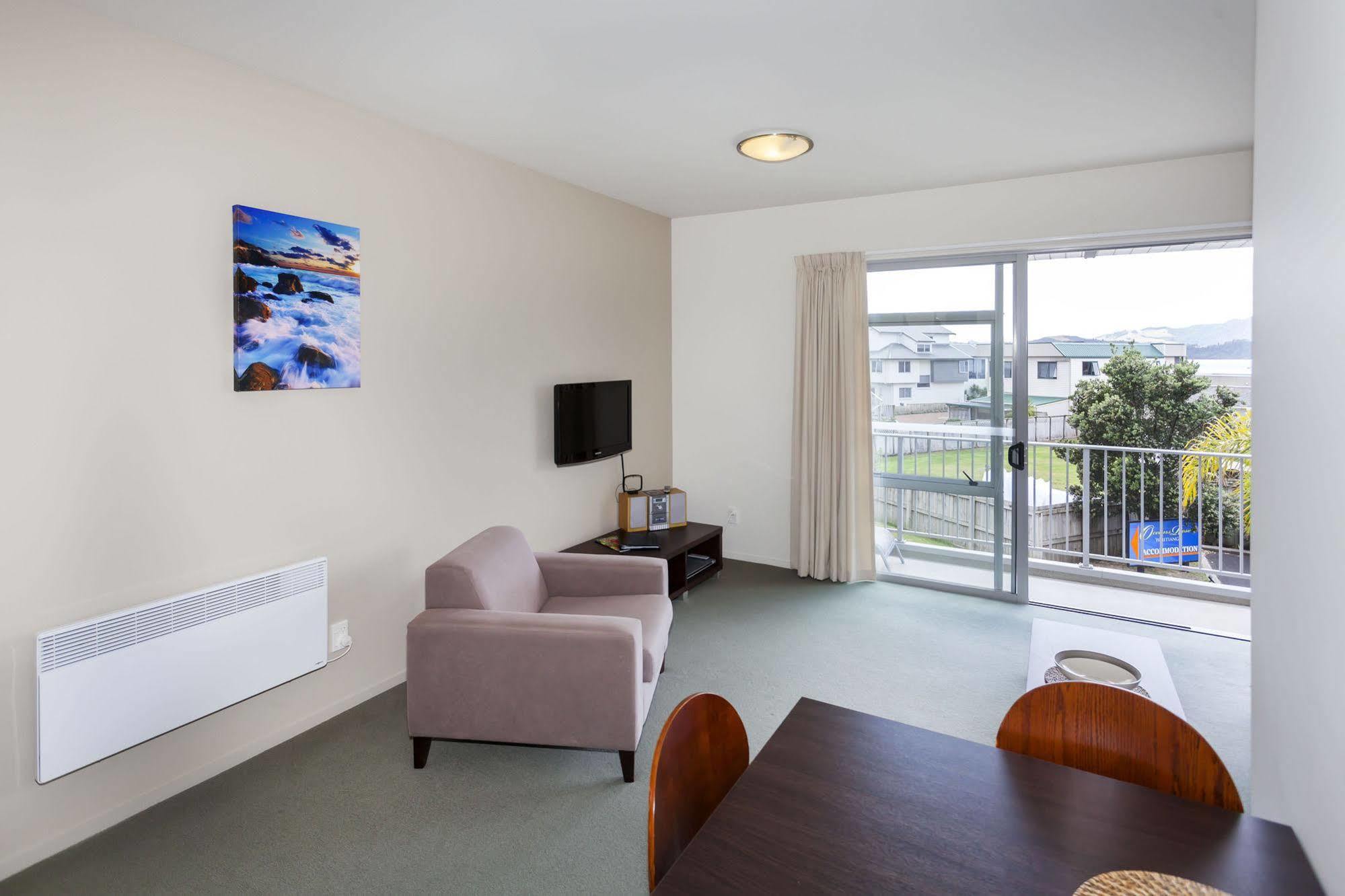 Beachside Resort Motel Whitianga Bagian luar foto